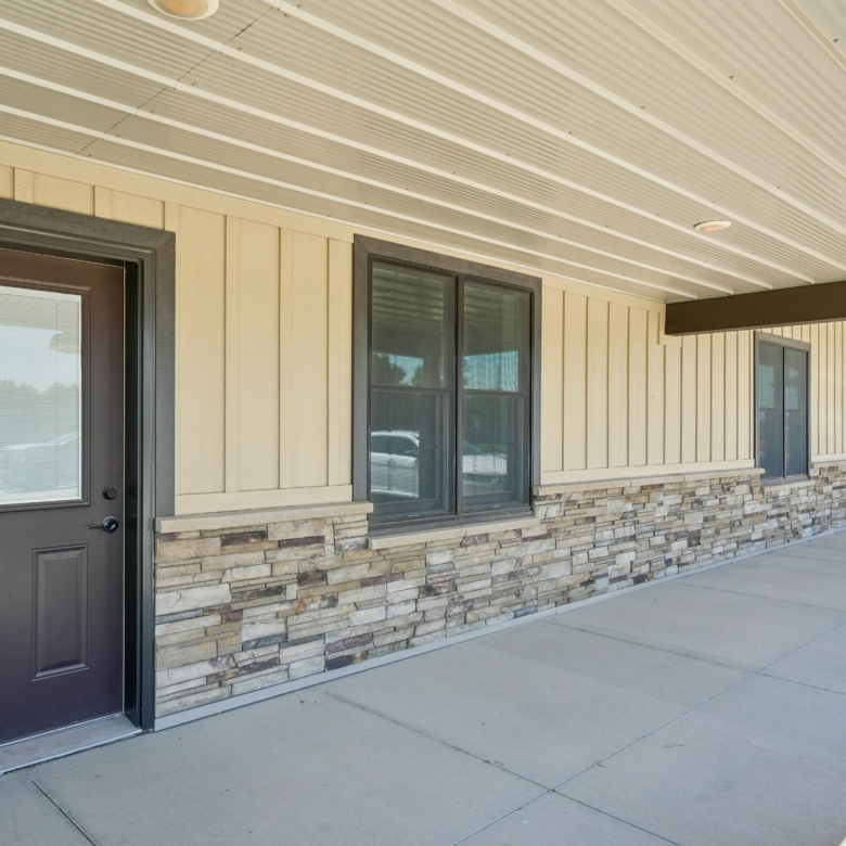 106 Towne Centre Drive, Urbana, IA 52345