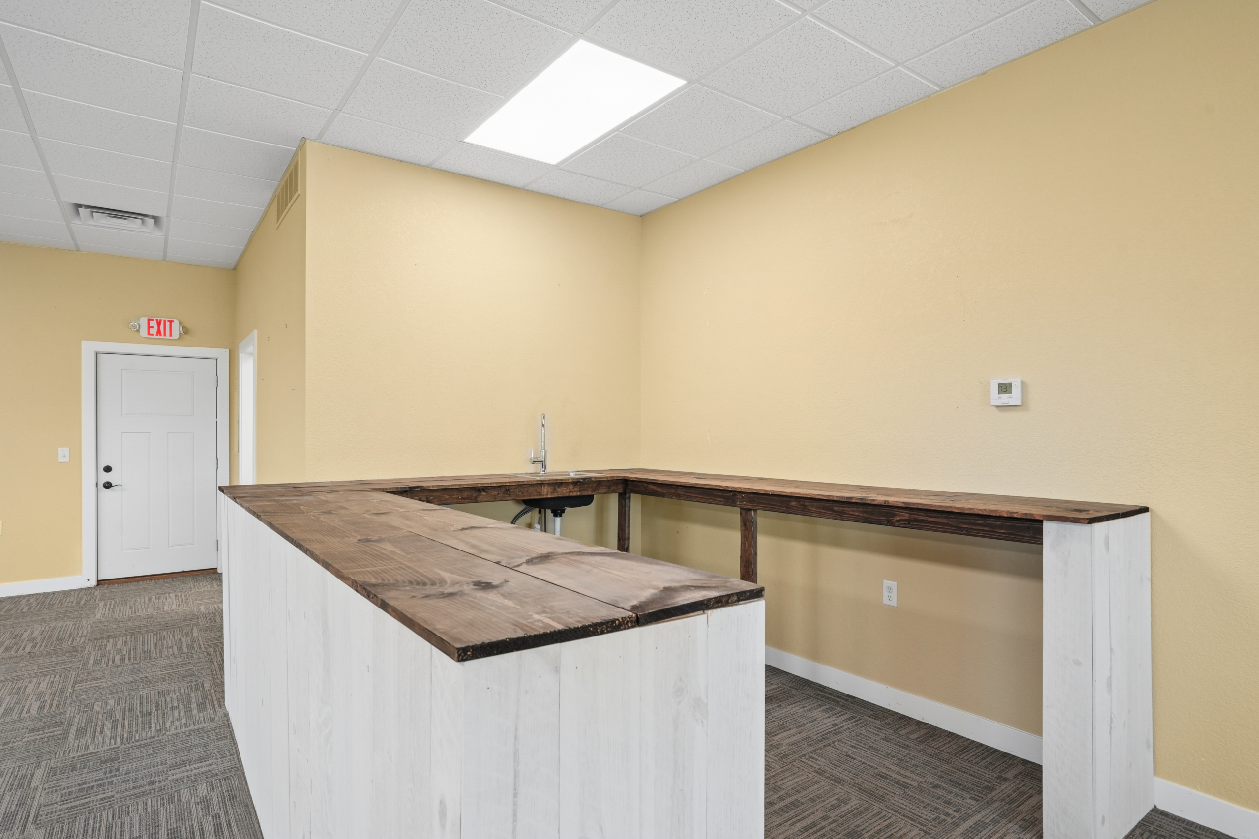 106 Towne Centre Drive, Urbana, IA 52345