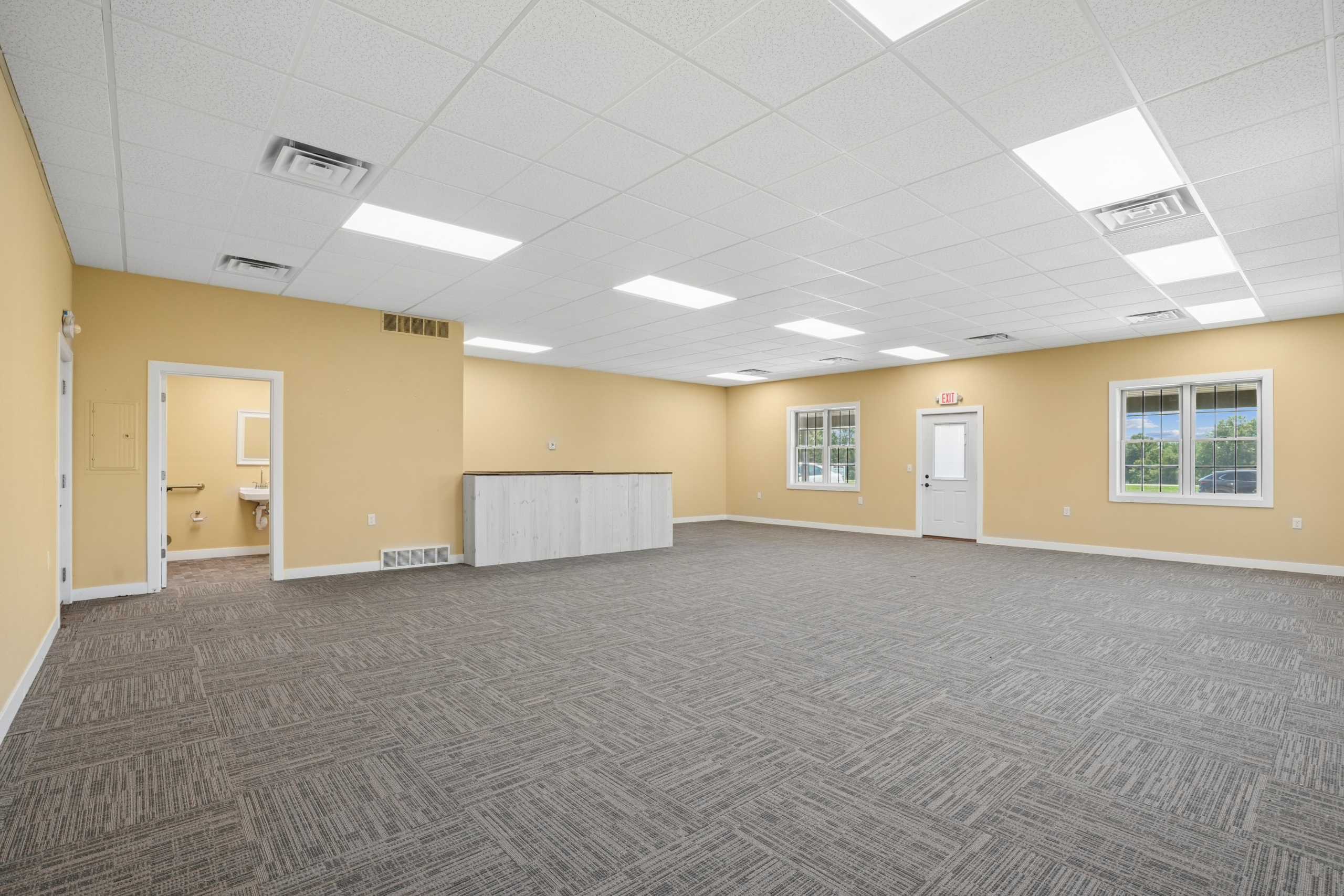 106 Towne Centre Drive, Urbana, IA 52345