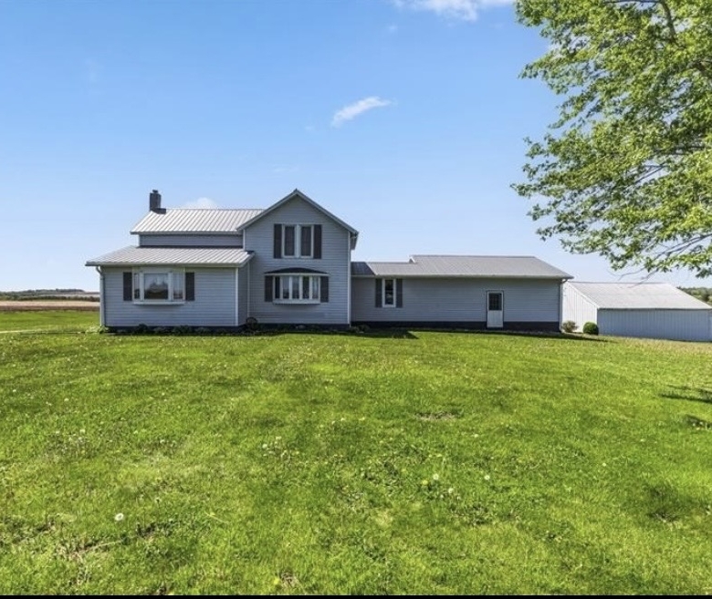 1454 58th Street, Dysart, IA 52229