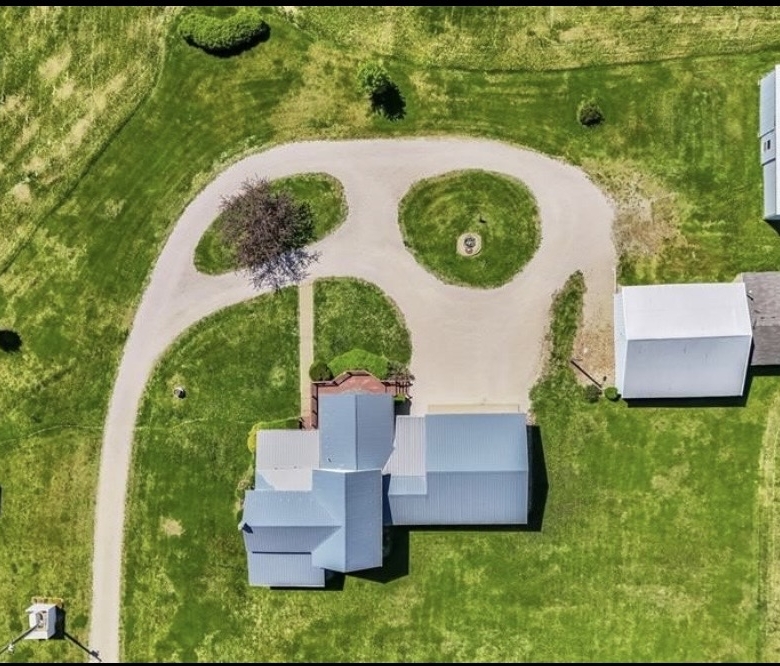 1454 58th Street, Dysart, IA 52229