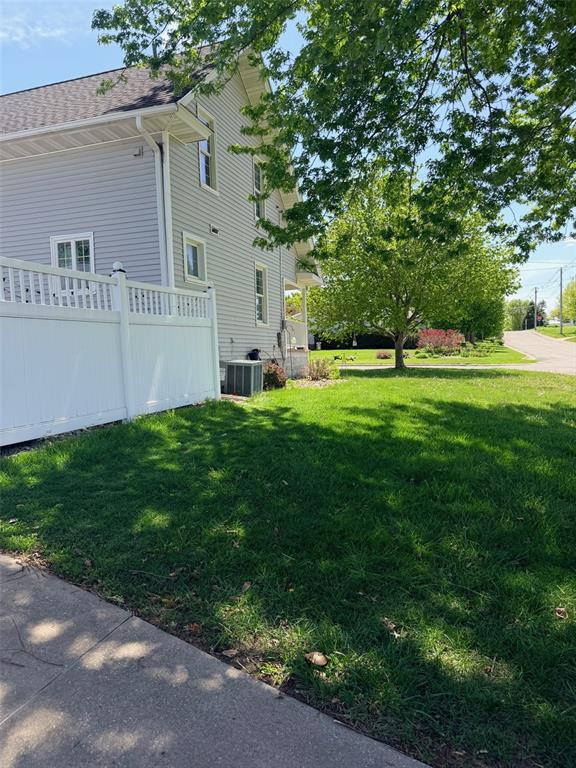 715 W. 15th Street, Vinton, IA 52349