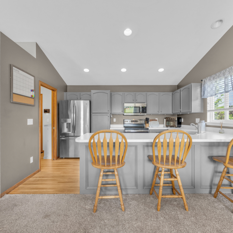 3607 Field Stone Place SW, Cedar Rapids, IA 52404