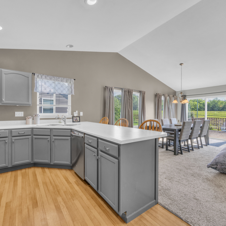 3607 Field Stone Place SW, Cedar Rapids, IA 52404