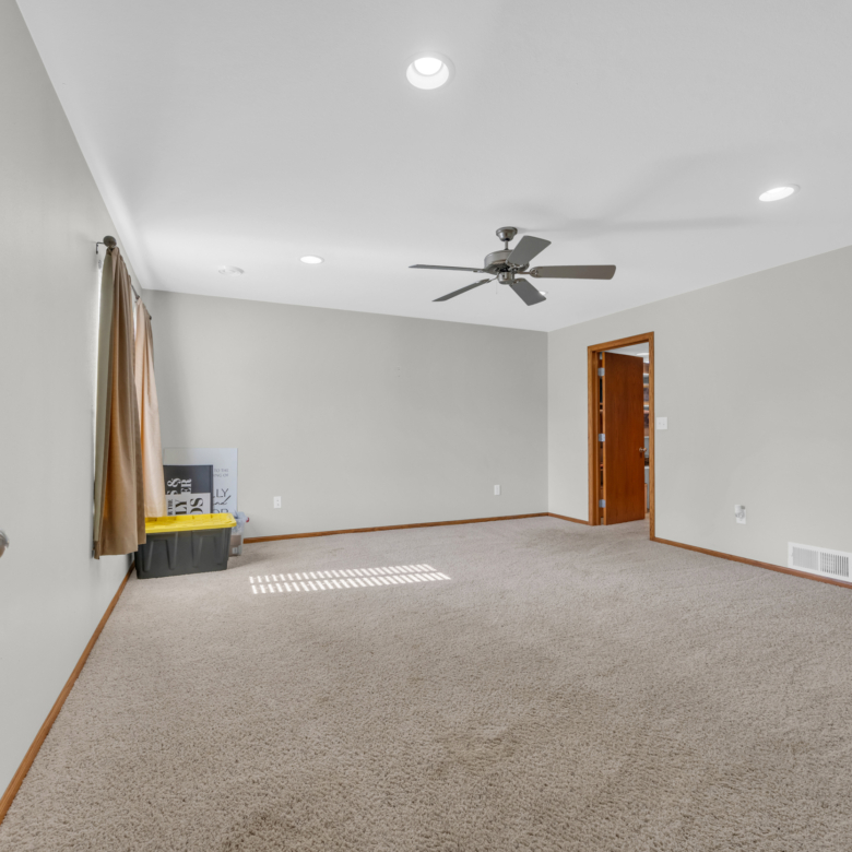 3607 Field Stone Place SW, Cedar Rapids, IA 52404