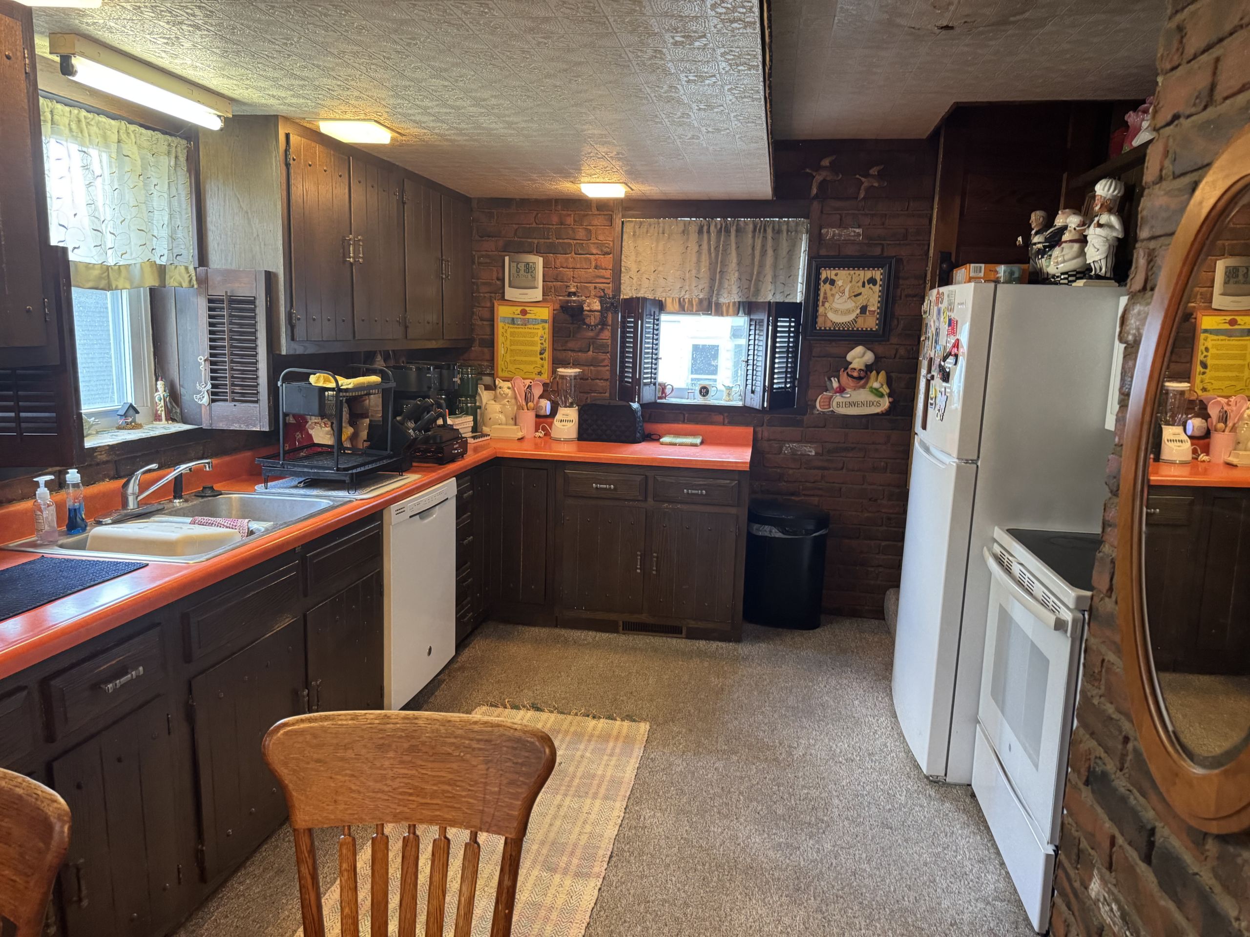 107 Main Street, Mount Auburn, IA 52313