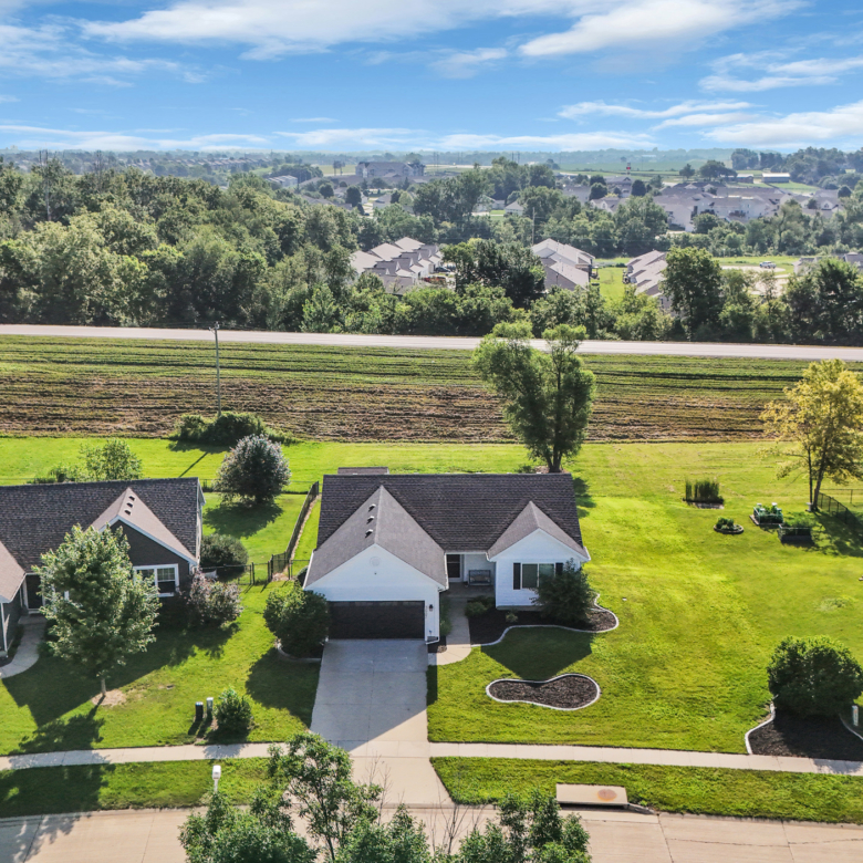 3607 Field Stone Place SW, Cedar Rapids, IA 52404