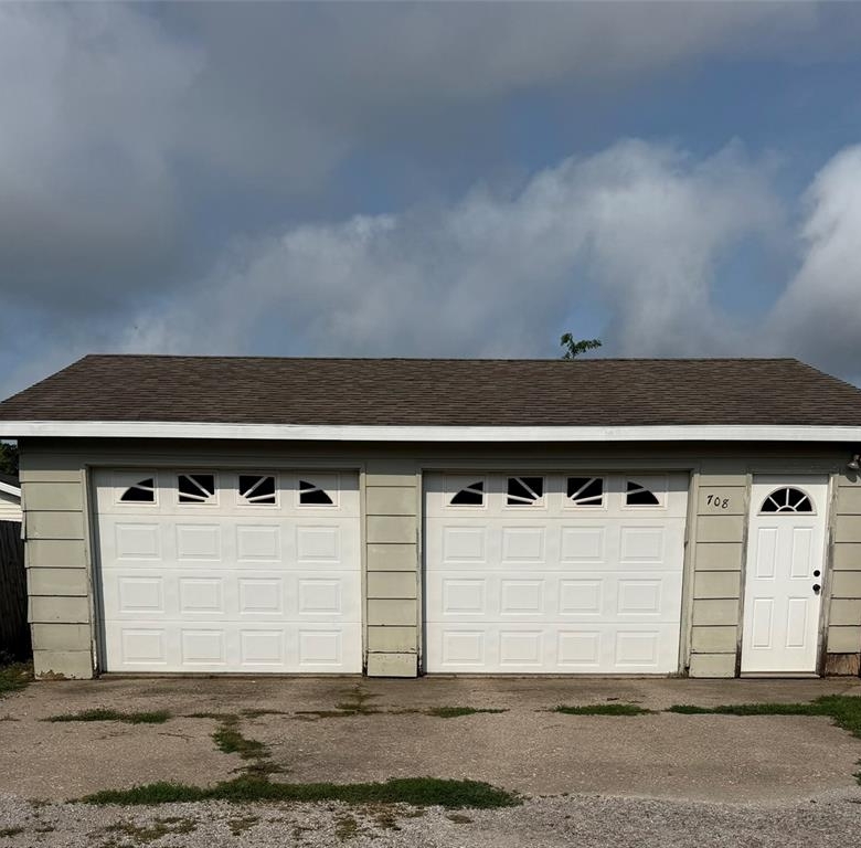 708 E. 11th Street, Vinton, IA 52349