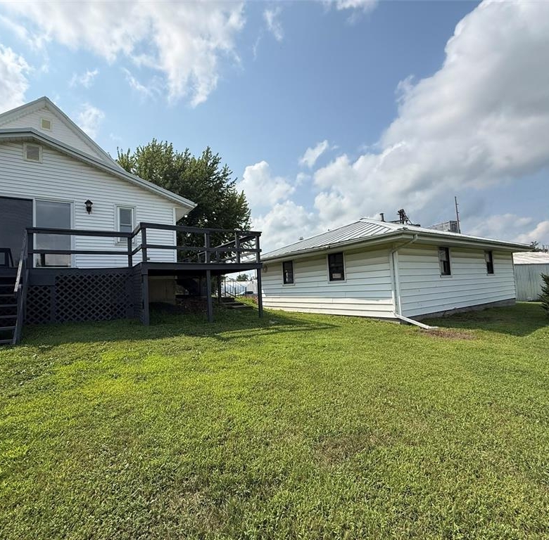 205 Grand Ave, Shellsburg, IA 52332