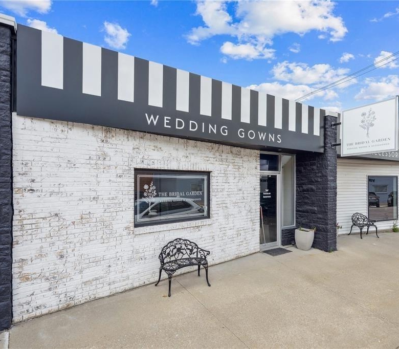 315 A Ave, Vinton, IA 52349