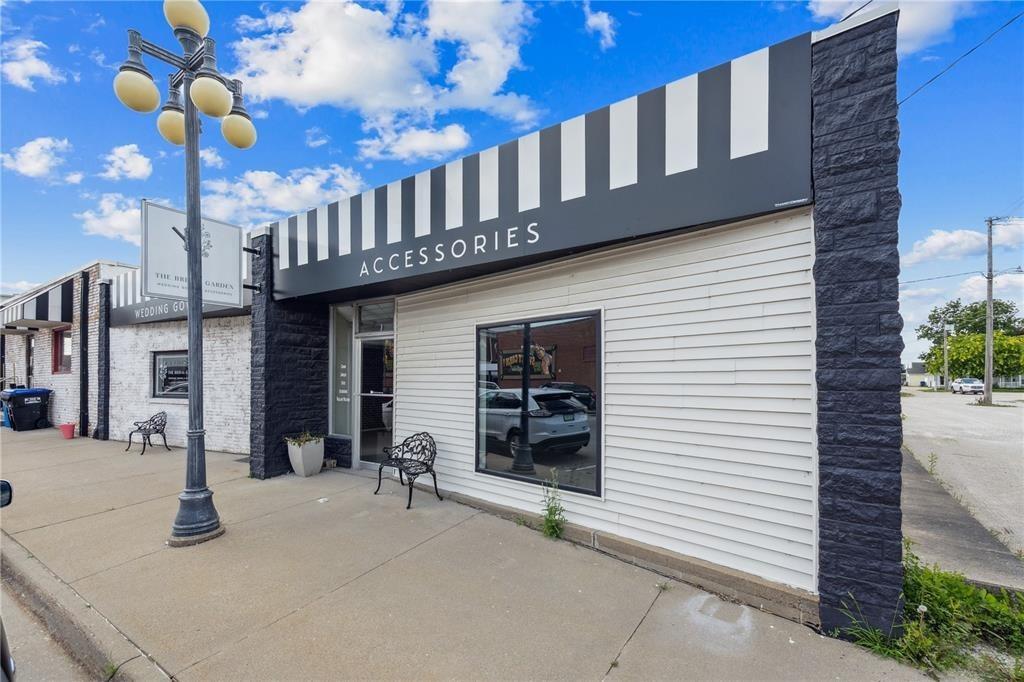 315 A Ave, Vinton, IA 52349