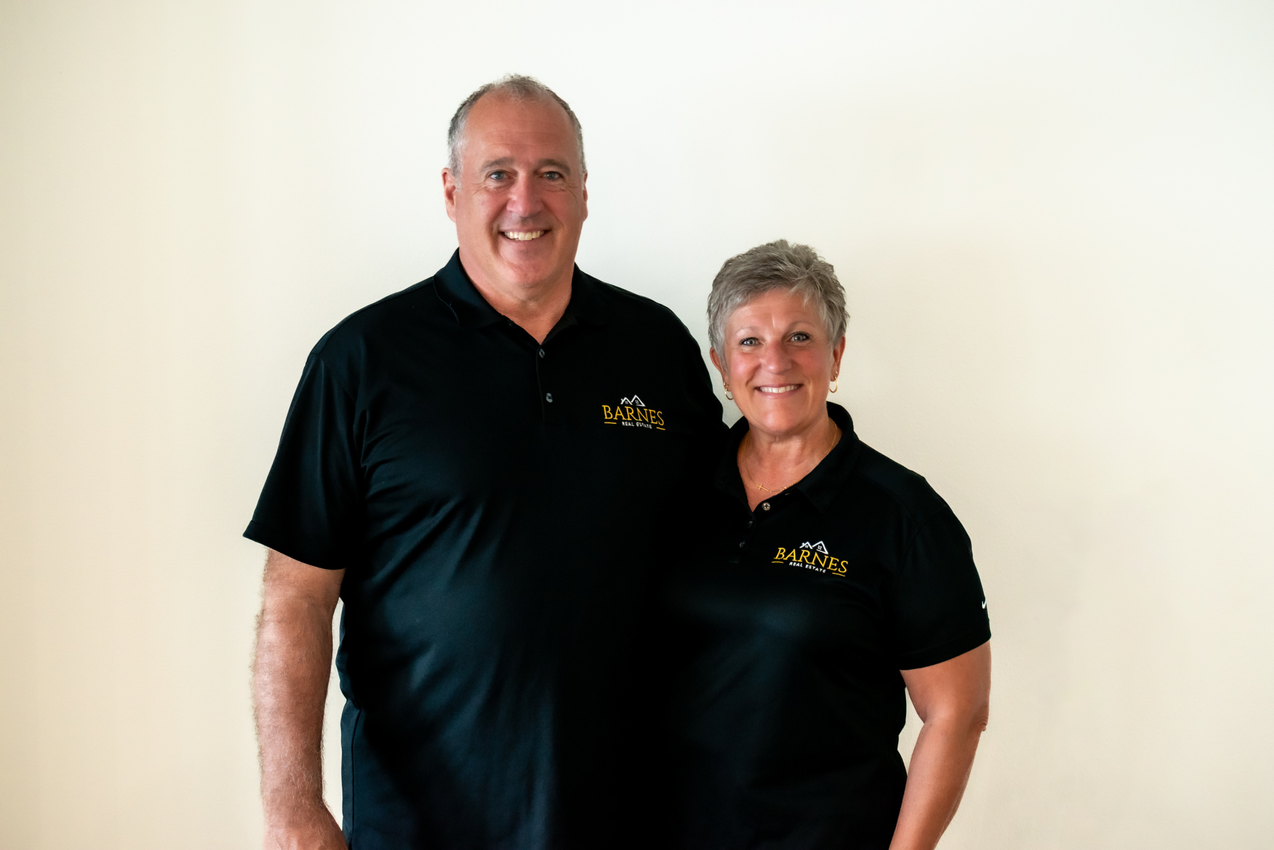 Mike and Connie Barnes, real estate agents