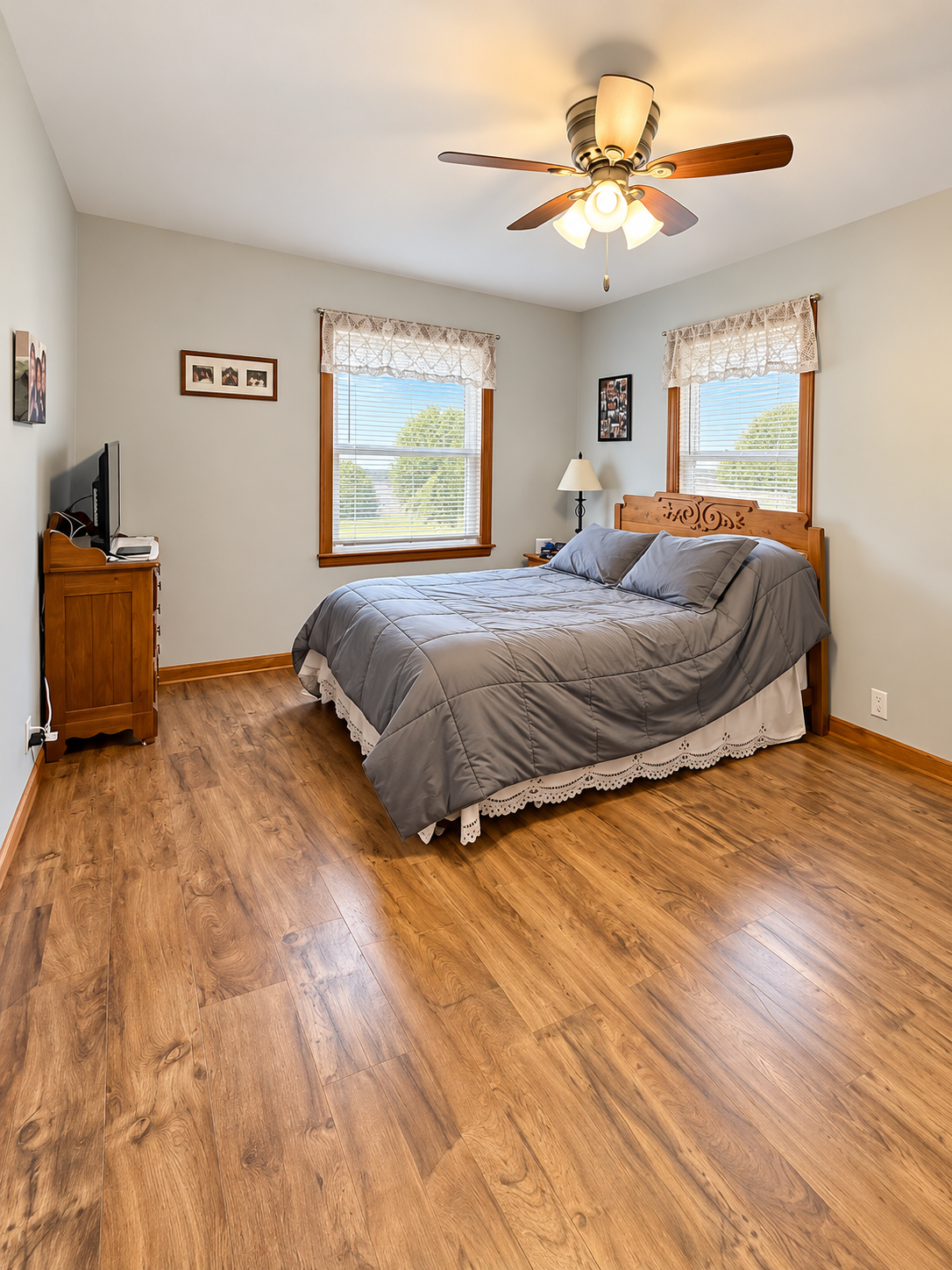 1B3F687B-14CE-43B8-ADB7-8994D93F8C35 904 E. 4th Street, Vinton, IA 52349
