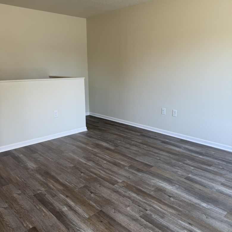 717 F Ave, Vinton, IA 52349