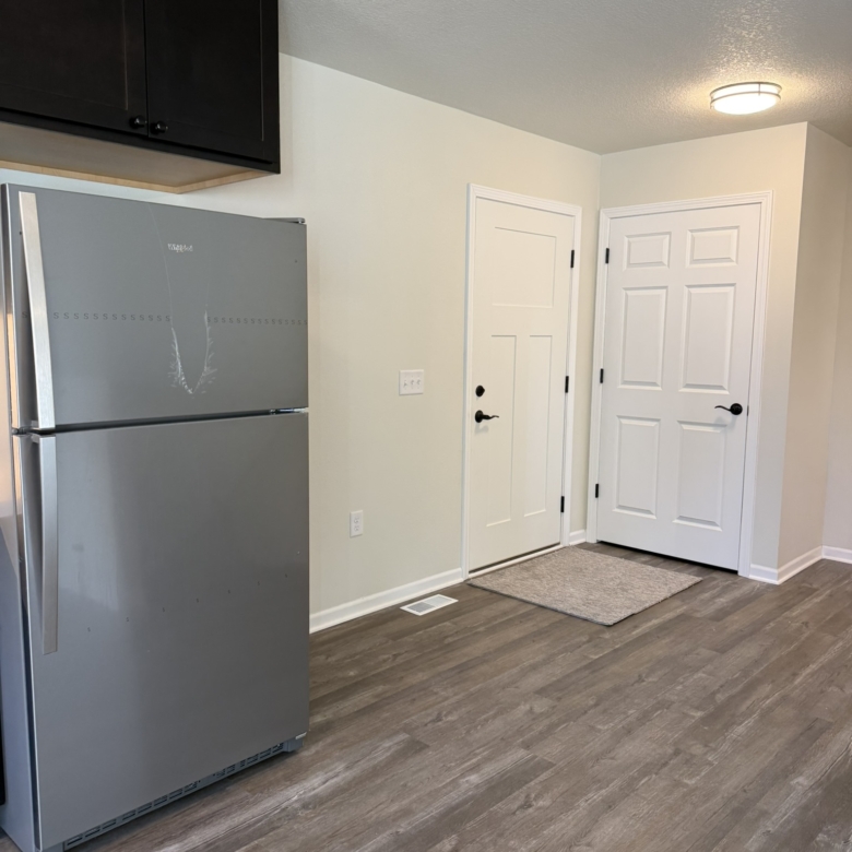 717 F Ave, Vinton, IA 52349