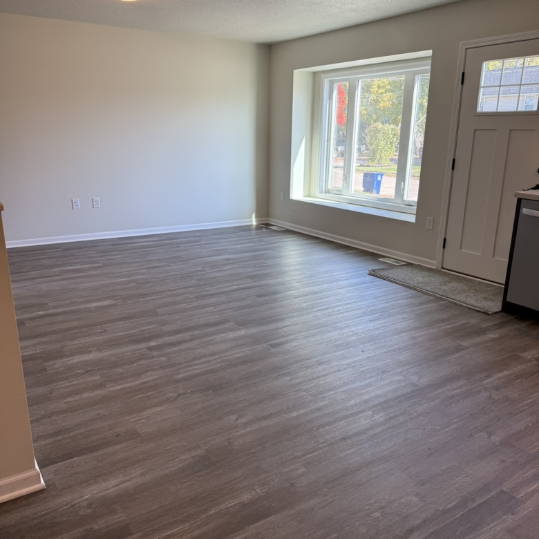 717 F Ave, Vinton, IA 52349