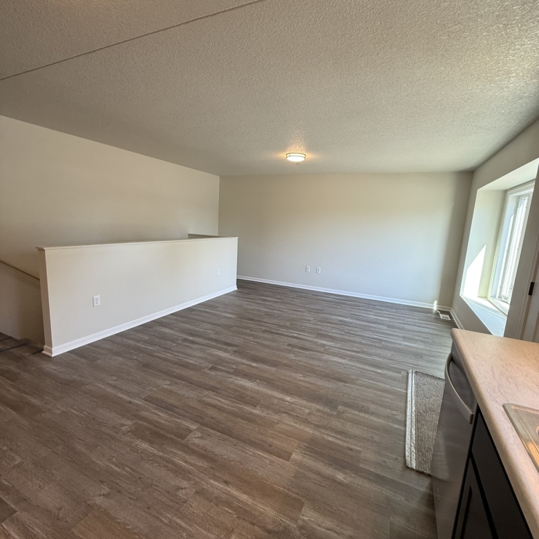 717 F Ave, Vinton, IA 52349
