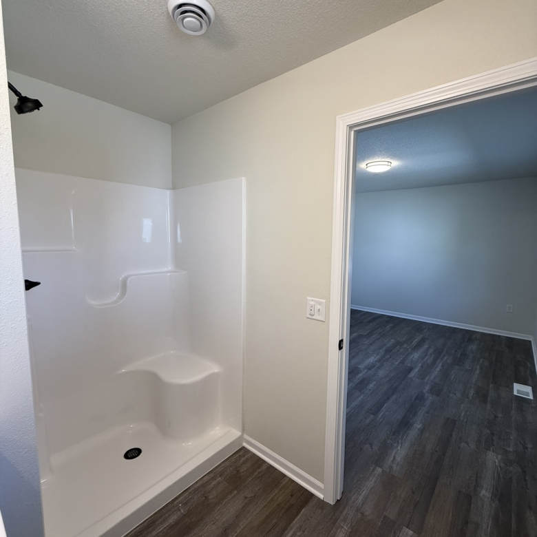 717 F Ave, Vinton, IA 52349