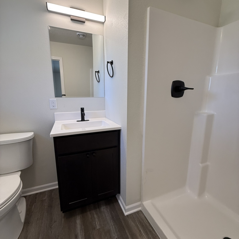 717 F Ave, Vinton, IA 52349