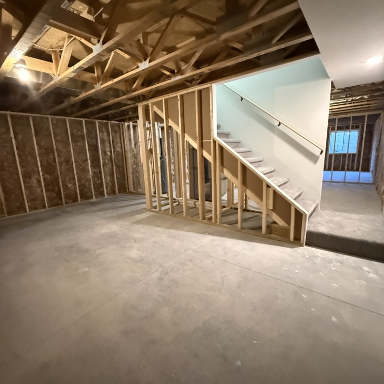 717 F Ave, Vinton, IA 52349
