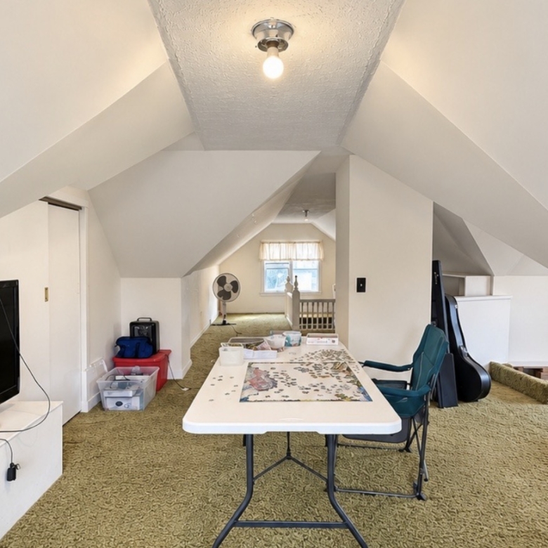 904 E. 4th Street, Vinton, IA 52349